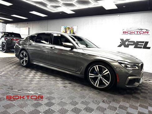 Used 2016 BMW 750i 750i image 1