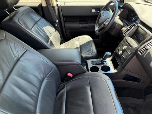 Used 2015 Ford Flex SEL w/ Equipment Group 202A FWD image 16