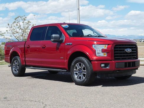 Used 2017 Ford F150 XLT w/ Equipment Group 301A Mid AWD/4WD image 7