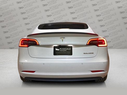 Used 2018 Tesla Model 3 Performance image 7