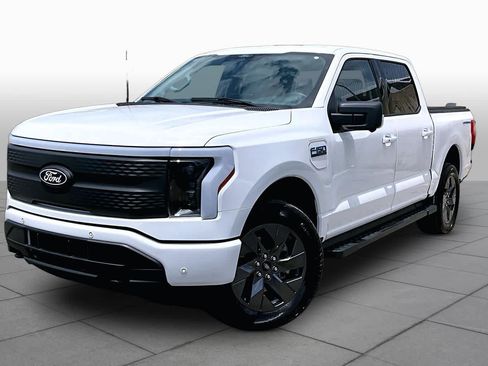 Certified 2025 Ford F150 Lightning Flash AWD/4WD image 32