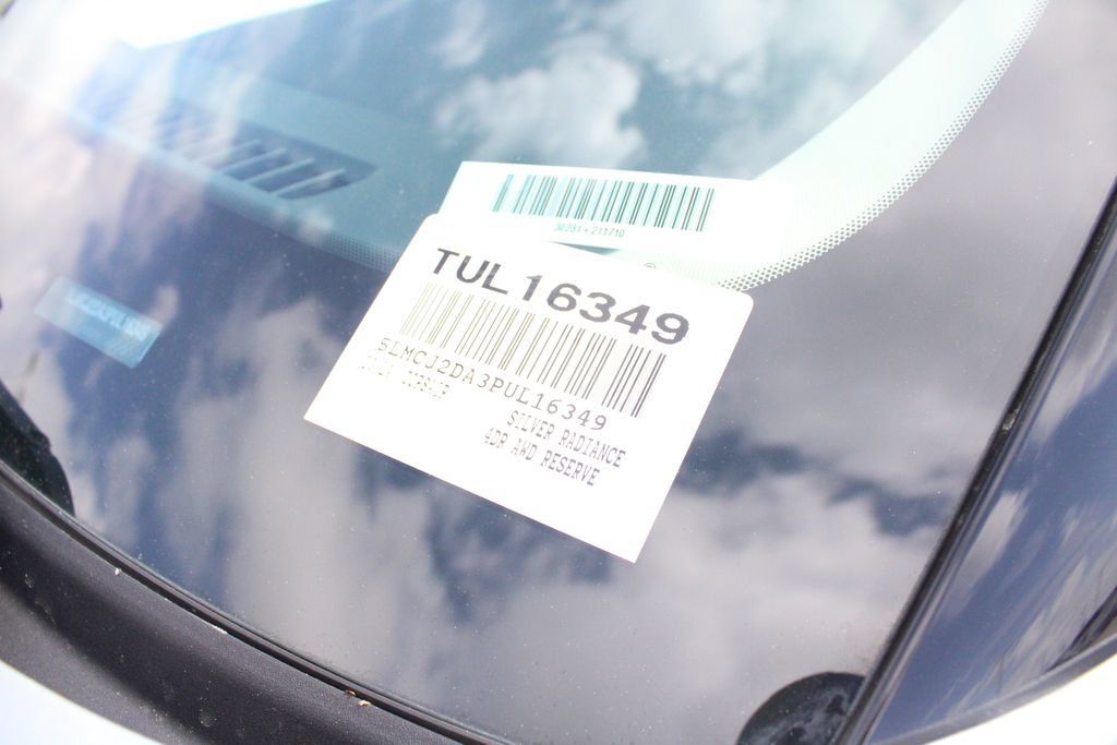 Used 2023 Lincoln Corsair Reserve w/ Equipment Group 201A AWD/4WD image 39