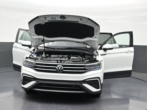 Used 2024 Volkswagen Tiguan S FWD image 30