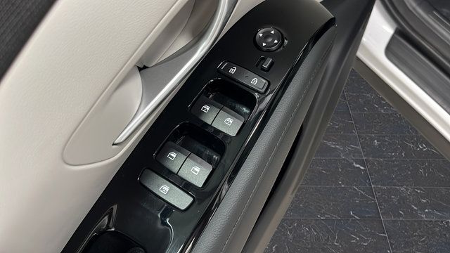 Used 2024 Hyundai Tucson Limited AWD/4WD image 21