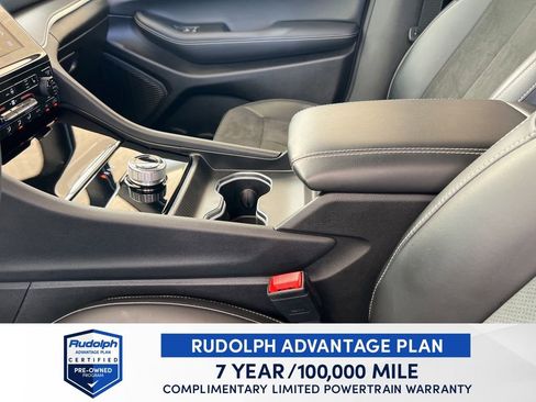 Used 2025 Jeep Grand Cherokee L Laredo AWD/4WD image 28