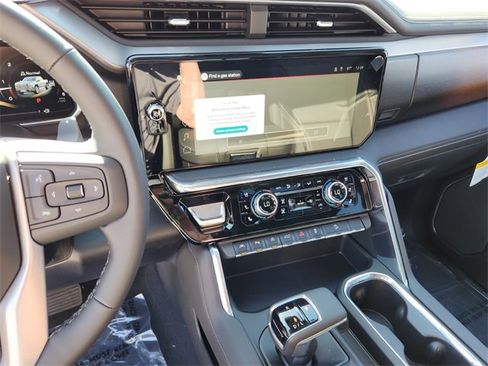 New 2026 GMC Sierra 1500 Denali w/ Denali Reserve Package image 9