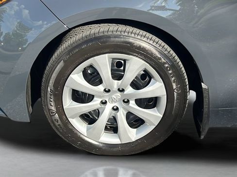Used 2025 Toyota Corolla LE FWD image 25