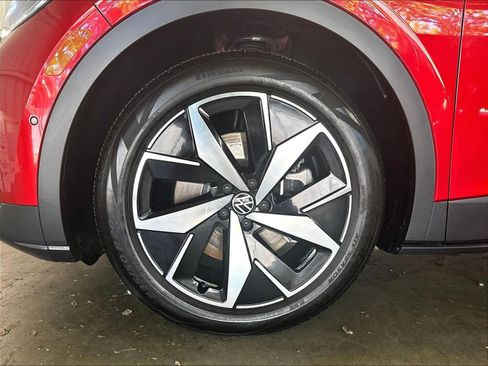 Used 2023 Volkswagen ID.4 S RWD image 34