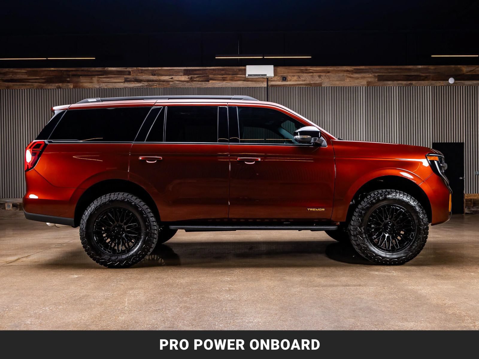 Used 2027 Ford Expedition Tremor w/ Driver's Package AWD/4WD image 10