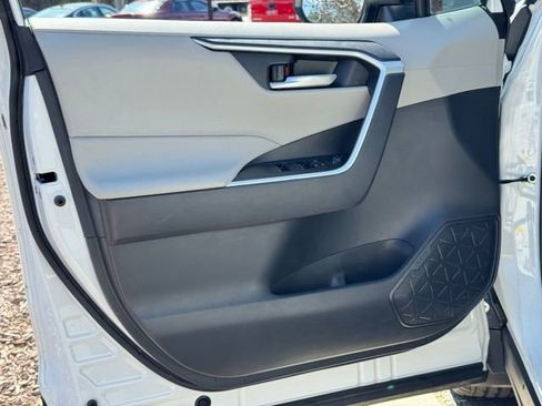Used 2025 Toyota RAV4 XLE Premium FWD image 24