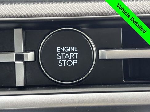 Used 2024 Hyundai Santa Fe SEL image 15