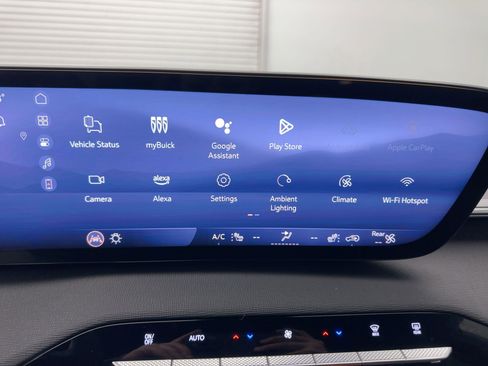 Certified 2025 Buick Enclave Preferred image 21