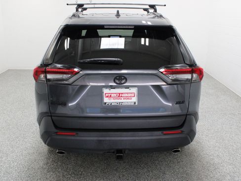 Used 2023 Toyota RAV4 XLE Premium FWD image 8
