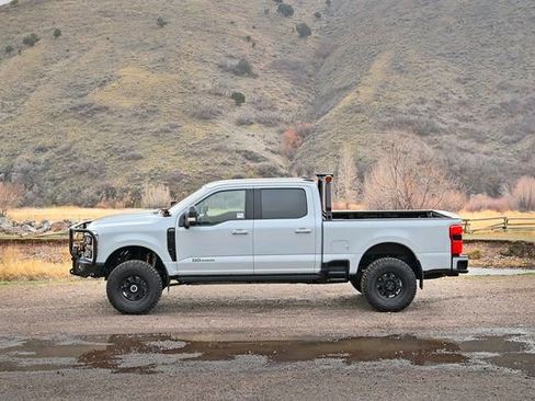 New 2026 Ford F350 Lariat w/ Black Appearance Package AWD/4WD image 7