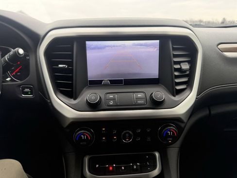 Used 2020 GMC Acadia SLE w/ Driver Convenience Package image 14