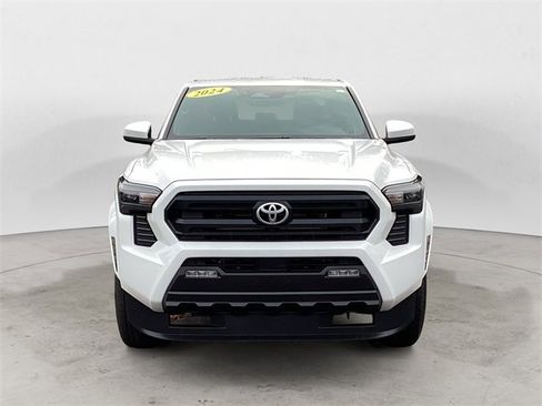 Certified 2024 Toyota Tacoma SR5 image 8
