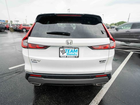 Used 2024 Honda CR-V Sport Touring image 5