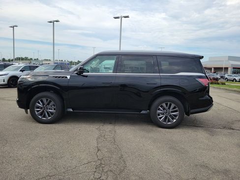 Used 2026 INFINITI QX80 Pure w/ Cargo Package AWD/4WD image 2