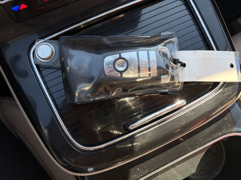 Used 2023 Lincoln Nautilus Reserve w/ Equipment Group 202A image 36