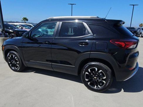 Used 2023 Chevrolet TrailBlazer LT FWD image 6