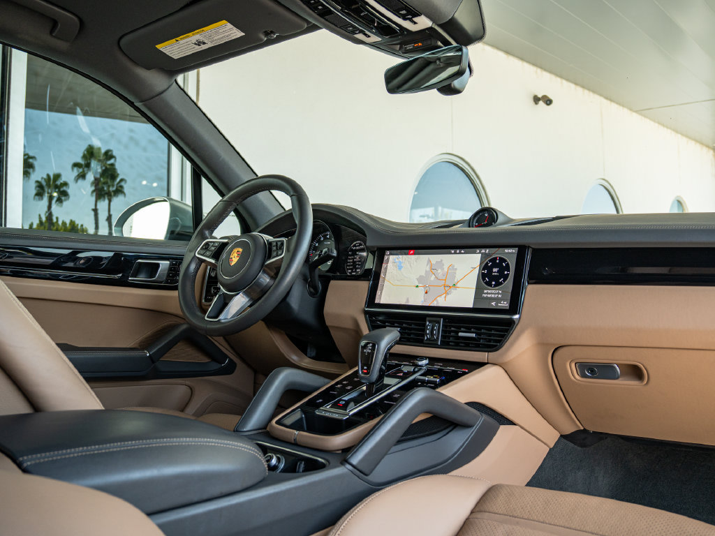Certified 2021 Porsche Cayenne AWD/4WD image 25