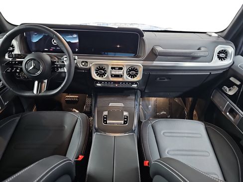 Used 2026 Mercedes-Benz G 550 image 9