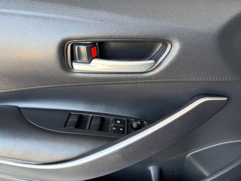 Used 2020 Toyota Corolla SE w/ Carpet Mat Package (TMS) FWD image 13