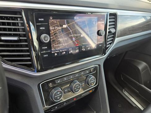 Used 2019 Volkswagen Atlas SEL image 24