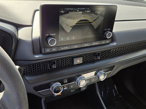 Certified 2024 Honda CR-V LX image 21