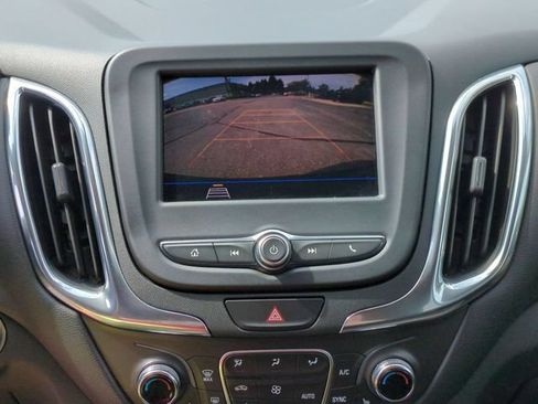 Used 2020 Chevrolet Equinox LT w/ Driver Convenience Package FWD image 23