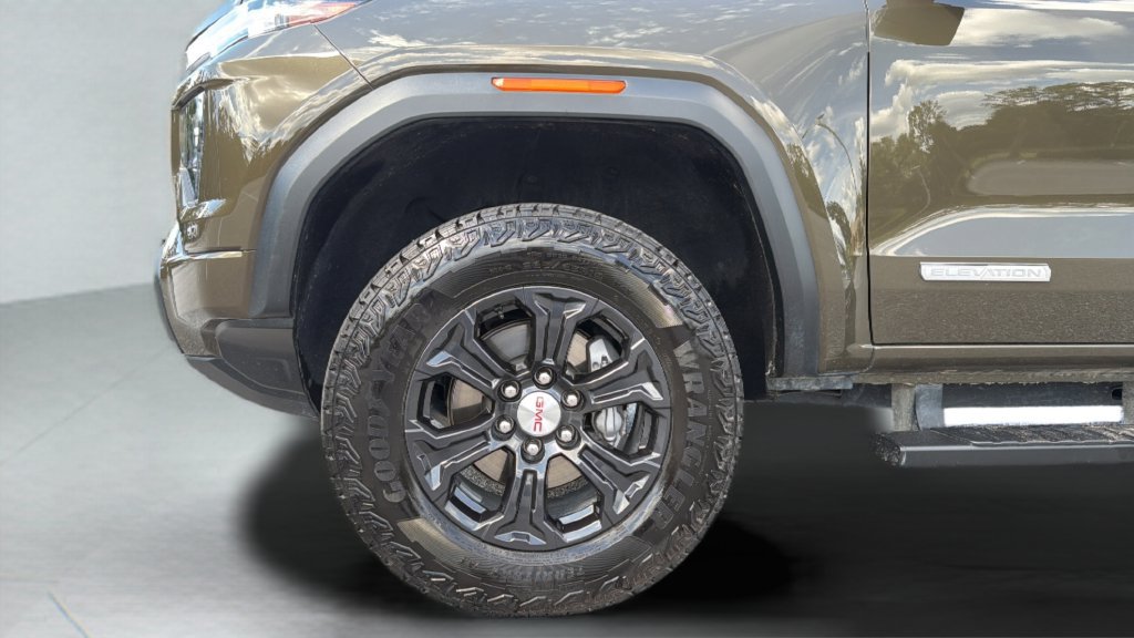 Used 2024 GMC Canyon Elevation w/ Elevation Premium Package RWD image 36