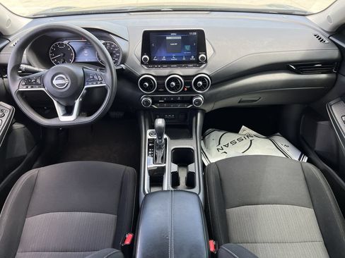 Used 2024 Nissan Sentra SV FWD image 8