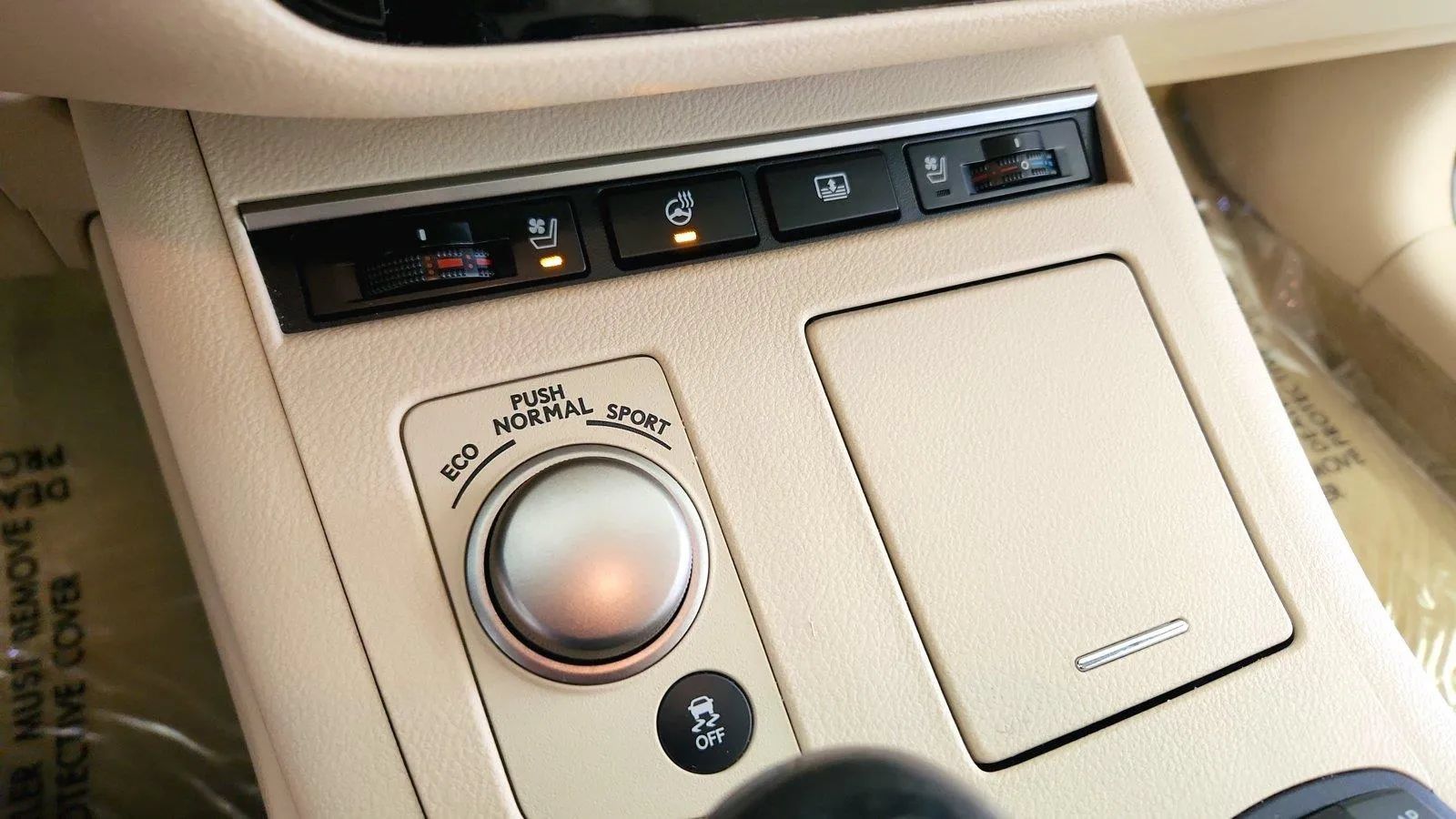 Used 2014 Lexus ES 350 w/ Luxury Package FWD image 23