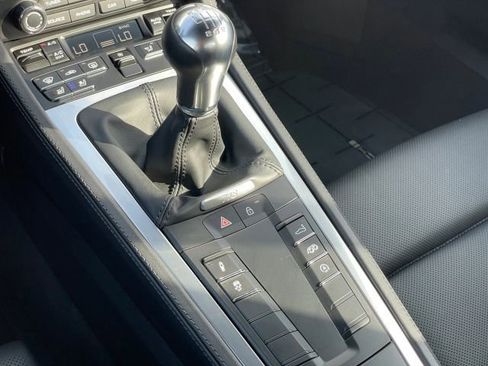 Used 2022 Porsche 718 Cayman GTS RWD image 35