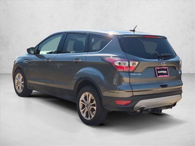 Used 2017 Ford Escape SE w/ SE Cold Weather Package FWD image 7