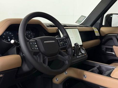New 2026 Land Rover Defender 110 X-Dynamic SE AWD/4WD image 40