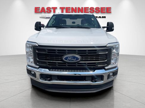 Used 2023 Ford F350 XL AWD/4WD image 9