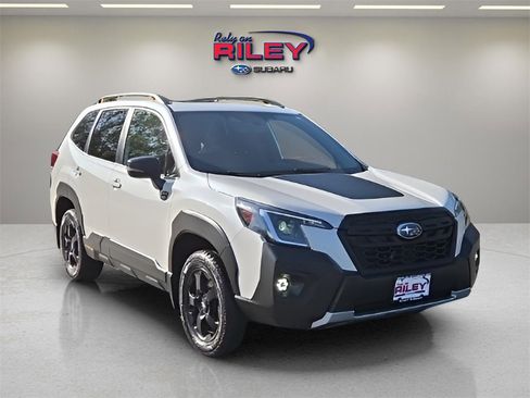 Used 2022 Subaru Forester Wilderness w/ Wilderness Package image 7