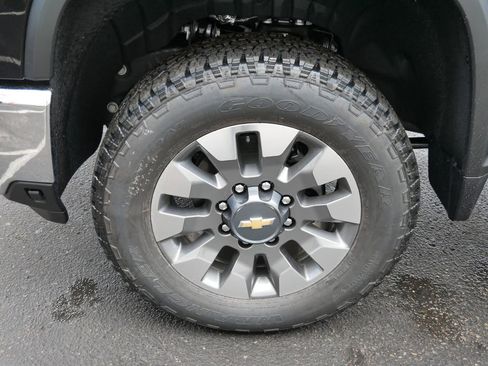 New 2026 Chevrolet Silverado 3500 LT w/ All Star Edition AWD/4WD image 12