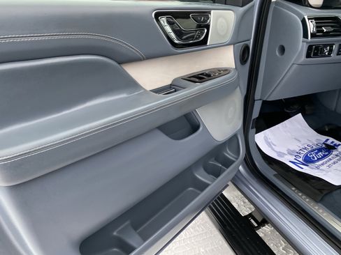 Used 2024 Lincoln Navigator L Black Label image 21