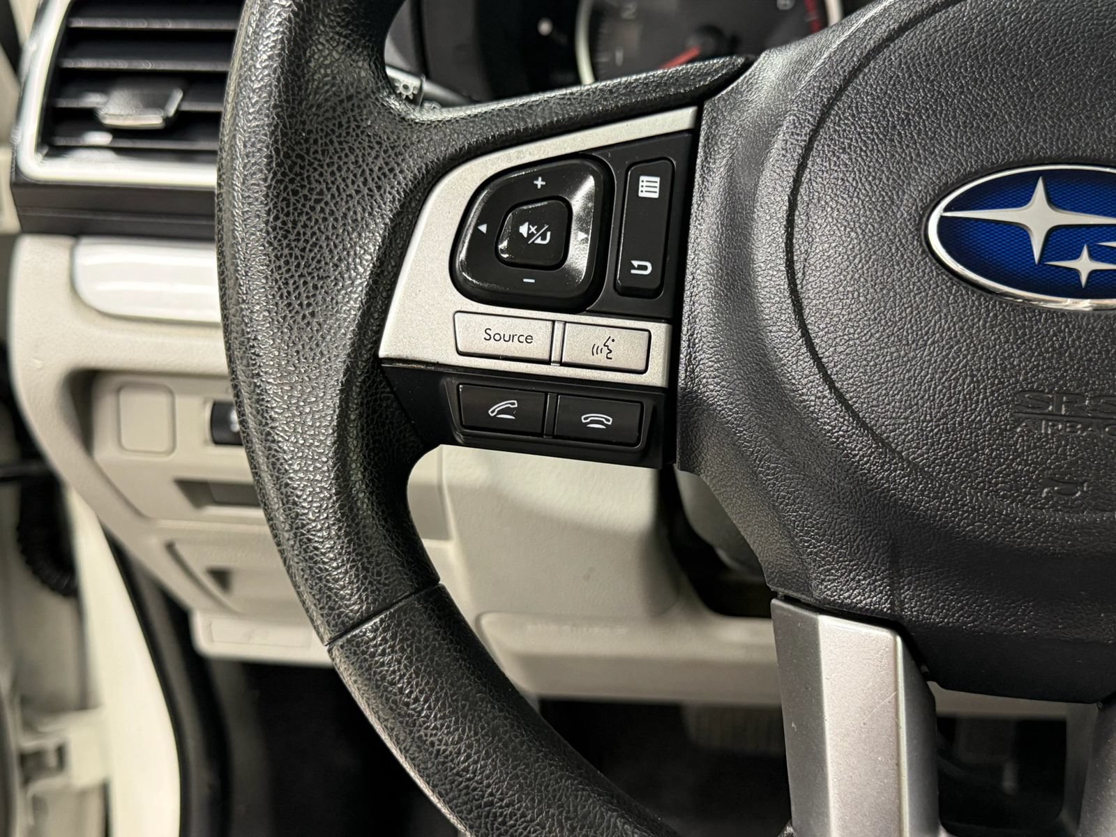 Used 2017 Subaru Forester 2.5i w/ Alloy Wheel Package AWD/4WD image 30