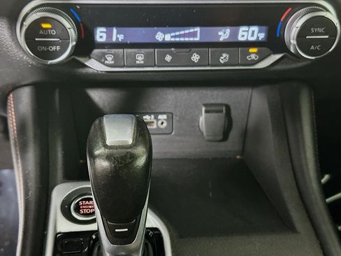 Used 2022 Nissan Sentra SR FWD image 23