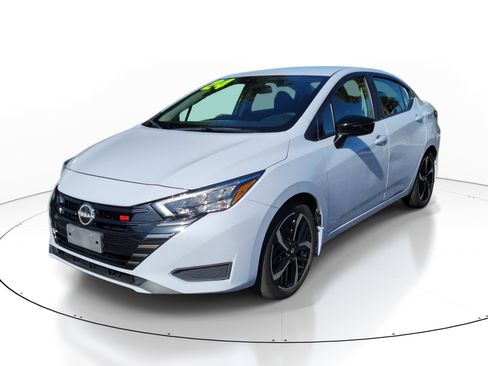 Used 2024 Nissan Versa SR w/ Trunk Package FWD image 3