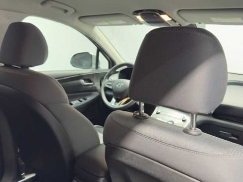 Used 2023 Hyundai Santa Fe SE w/ Cargo Package FWD image 15