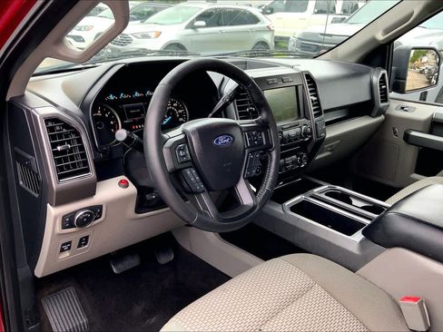 Used 2018 Ford F150 XLT w/ Equipment Group 302A Luxury image 16