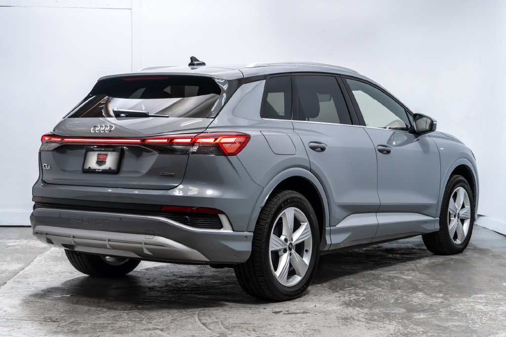 Used 2023 Audi Q4 e-tron Premium Plus AWD/4WD image 7
