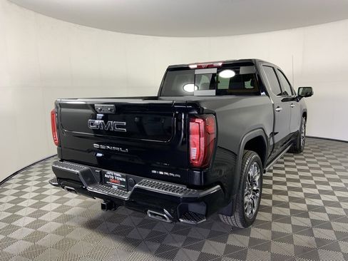 Used 2025 GMC Sierra 1500 Denali Ultimate image 3