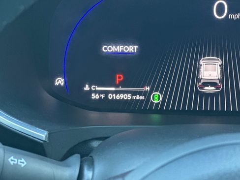 Used 2024 Acura MDX FWD w/ Technology Package image 28