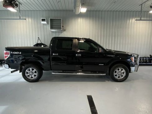 Used 2014 Ford F150 XLT w/ XLT Chrome Package AWD/4WD image 2