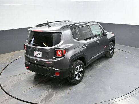 Used 2020 Jeep Renegade Trailhawk w/ Cold Weather Group AWD/4WD image 20